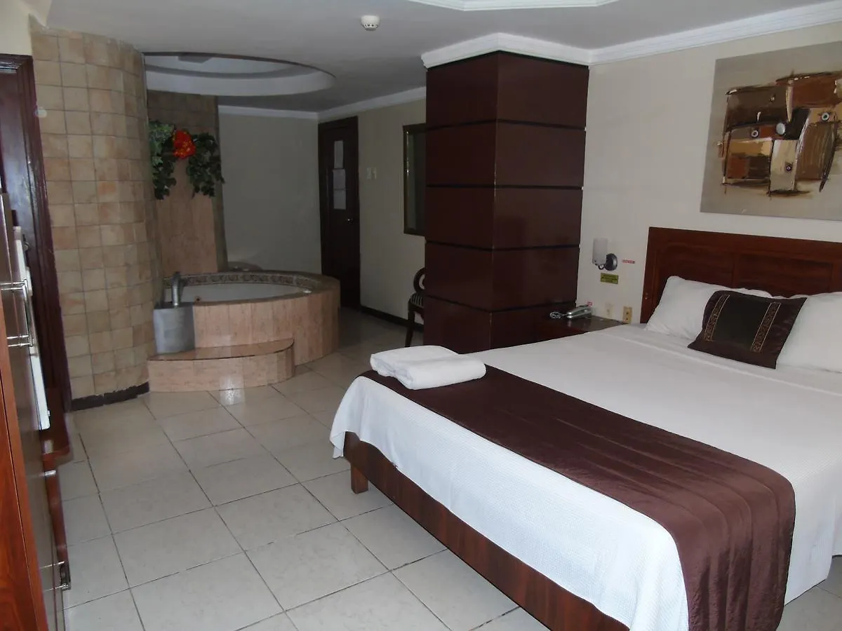 Hotel Malecon Inn Гуаякиль Эквадор